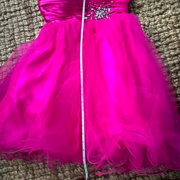 Grad, wedding, prom, party dress - Picture 7 of 7